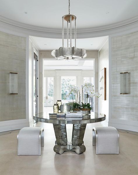 Brian Gluckstein, Entrance Hall Decor, Display Tables, Madrid Apartment, Jenner House, Interior Design History, Entrance Halls, Parisian Interior, Island Table