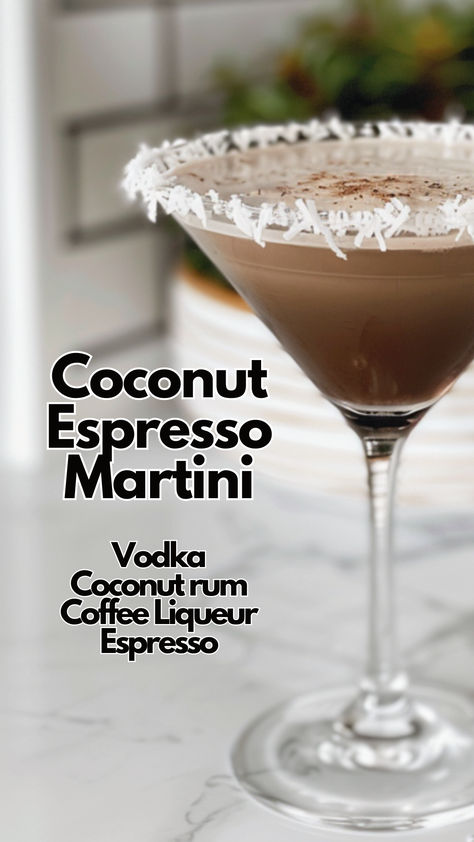 Coconut Espresso Martini Rum Espresso Martini, Coconut Martini Recipe, Coconut Espresso Martini, Coconut Alcoholic Drinks, Coconut Martini, Cocktail Drinks Alcoholic, Yummy Alcoholic Drinks, Rum Drinks, Fancy Drinks