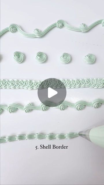 Fancy Piping On Cakes, Shell Piping Tip, Frosting Borders Piping Techniques, Cake Boarder Styles, Reverse Shell Border Cakes, Piping Ruffles On A Cake, Cake Borders Piping, Piping Borders On Cakes, Cake Boarder