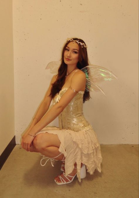 halloween costume fairy Fairy Halloween Costumes Corset, Toad Stool Costume, Y2k Fairy Costume, Plant Fairy Costume, Golden Fairy Costume, Hot Fairy Costume, Fairy Costume Corset, Fairy Corset Costume, Costume Ideas 2024