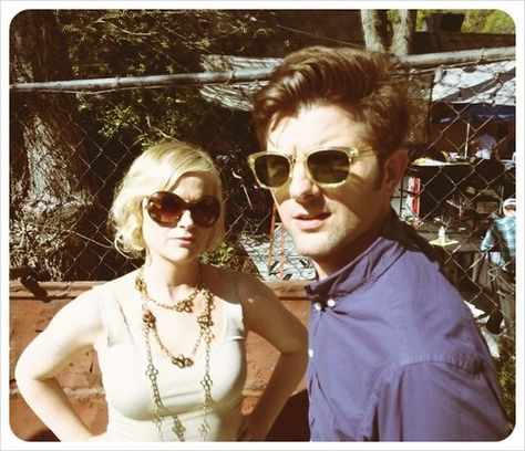 Adam Scott, Amy Poehler, A Man, Sign Up, Tumblr, Twitter