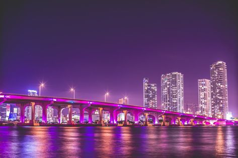 Florida Wallpaper, Miami Wallpaper, Miami Pictures, Bridge Wallpaper, Wallpaper City, City View Apartment, Miami Night, Miami City, Panoramic Photography