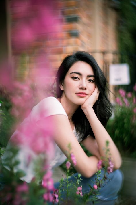 Devika Hoorne, Mai Davika, Vision 2024, Davika Hoorne, Filter Ig, Random Girl, Photography Poses Women, Woman Crush, Photography Women