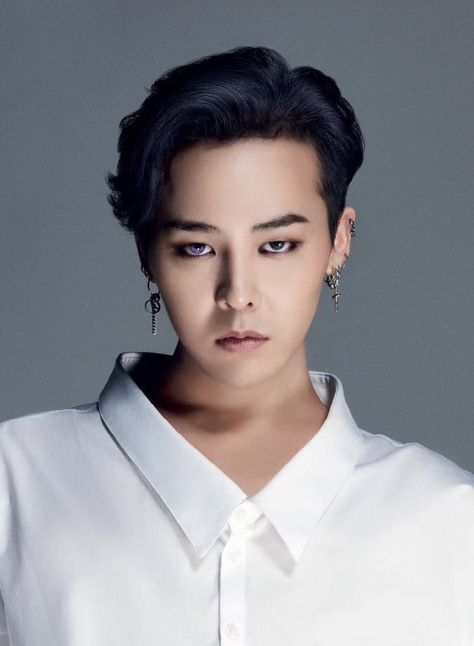 G - Dragon (BIGBANG) 지 드래곤 (빅방) G Dragon, Black Hair, I Hope, Hairstyles, Hair, White, Black