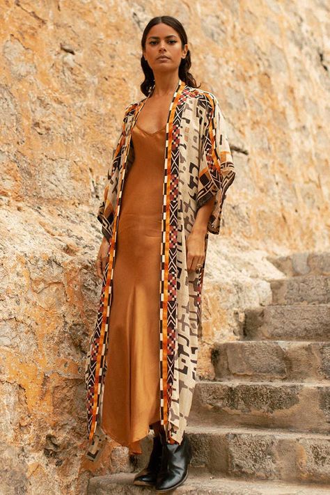 hanamer Plus Size Beach Wear, Moda Kimono, Belt Kimono, Plus Size Bohemian, Boho Mode, Plus Size Kimono, Estilo Hippy, Mode Kimono, Bohemian Kimono