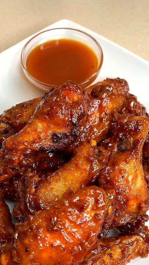 Hot Honey Chicken wings | hot honey chicken wings | By Toya's Kitchen Hot Honey Chicken Wings, Hot Chicken Wings Recipe, Hot Honey Wings, Honey Hot Wings, Hot Honey Chicken Tenders, Saucy Wings, Spicy Honey Chicken, Flavored Chicken, Honey Chicken Wings