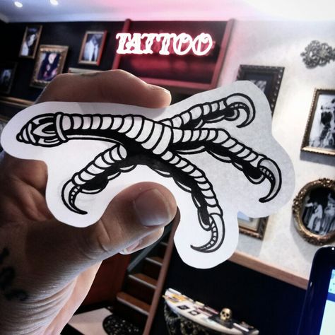 Bird Talon Tattoo, Bird Claw Tattoo, Talon Tattoo, Claw Tattoo, Trad Tattoos, Bird Drawing, Dragon Claw, Bird Drawings, Tattoo Idea