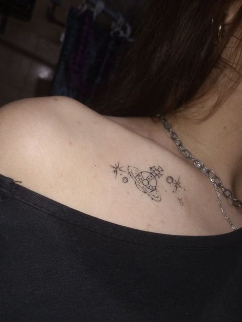 Nana Tatoos, 707 Tattoo, Vivienne Westwood Tattoo Ideas, Nana Inspired Tattoos, Nana Anime Tattoo, Nana Tattoo Ideas, Vivienne Westwood Tattoo, Nana Tattoo, Stars Astronomy