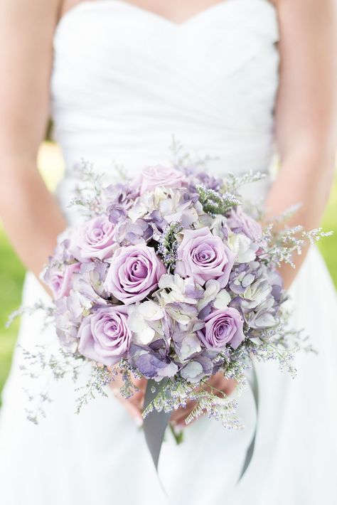 Shane Hawkins, Light Purple Wedding, Lilac Wedding Bouquet, Wedding Flower Guide, Purple Bouquets, Purple Bridal Bouquet, Purple Wedding Bouquets, Purple Wedding Theme, Lilac Wedding