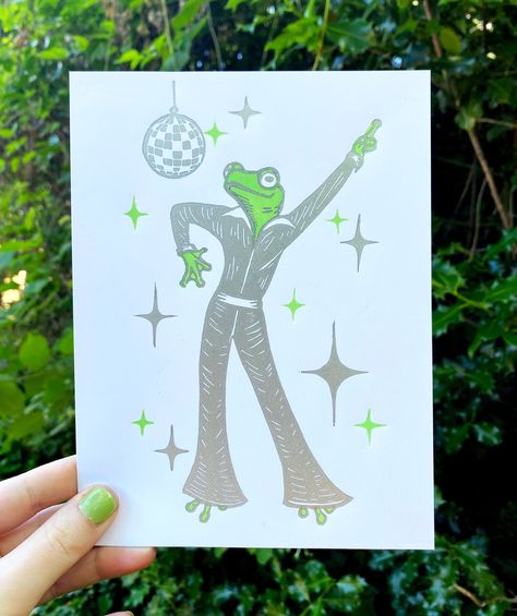 DISCO FROG PRINT, Frog print, disco print, frog art, disco art, 70s, disco ball, groovy, linocut, wall art, cottagecore, staying alive Disco Party Drawing, Disco Frog, Disco Drawing, Disco Ball Art, Disco Art, Disco Print, Art Disco, Frog Tattoo, Art Cottagecore