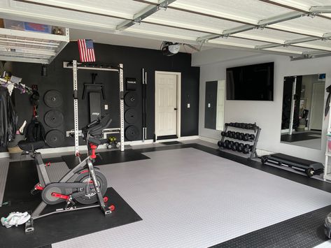 Home Gym Ideas Small Garage, Home Gyms Ideas Garage, Garage Gym Design, Small Home Gyms, Garage Gyms, Home Gym Basement, Dream Home Gym, Small Home Gym, Home Gym Design Garage