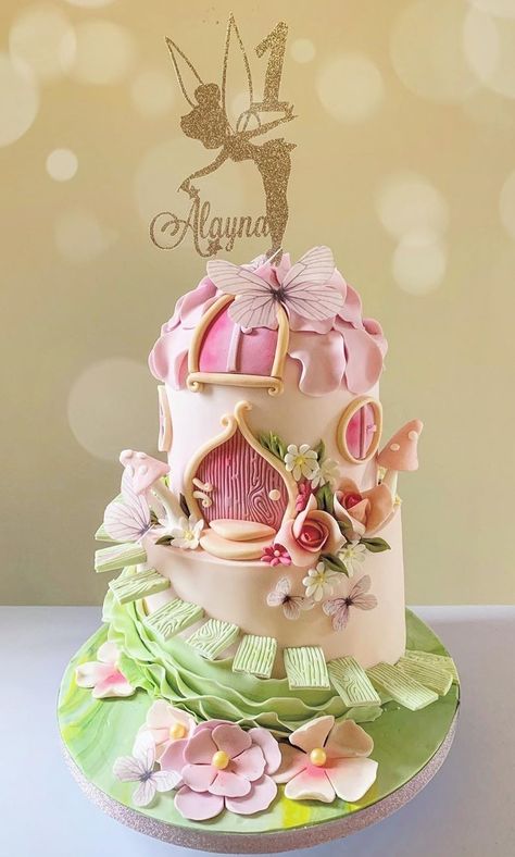 Tinkerbell Birthday Cakes, Fairy Garden Cake, Fairy Birthday Cake, Tinkerbell Cake, Chocolate Cherry Cake, Fairy Garden Birthday Party, Garden Cakes, Cake Studio, Fairy Cakes