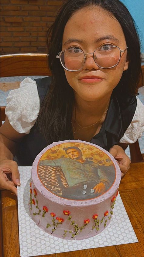 Pedro Pascal Birthday Cake, Pedro Pascal Cake, Pedro Pascal Birthday, 15th Birthday, Pedro Pascal, Birthday Cake, Cake, Birthday