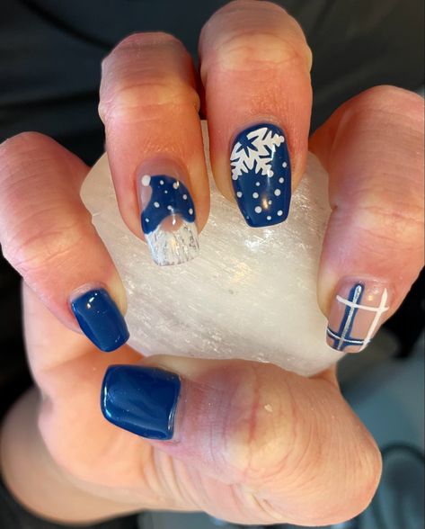 Gnome nails winter nails Gnome Holiday Nails, Blue Gnome Nails, Winter Gnome Nails, Christmas Gnome Nails, Jan Nails, Cosmo Nails, Gnome Nails, Gnome Art, Ink Link