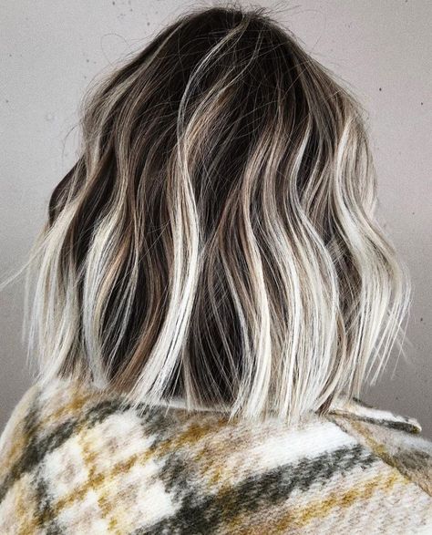 Mane Addicts on Instagram: “High contrast🌗 If you’re not ready to be blonde all over, this hue is for you👆🏽 @chrisweberhair🗝” Strawberry Blonde Hair Color, Color Highlights, Strawberry Blonde Hair, Blonde Hair Shades, Short Hair Balayage, Hair Color Highlights, Hair Color Trends, High Contrast, Thick Hair