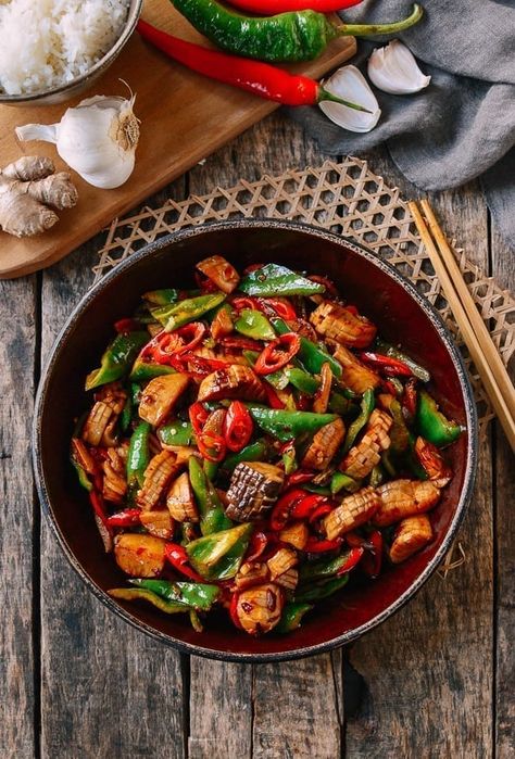 Oyster Mushroom Stir Fry, King Oyster Mushroom, Oyster Mushroom Recipe, Mushroom Stir Fry, King Oyster, Woks Of Life, The Woks Of Life, Chinese Stir Fry, Mushroom Recipe