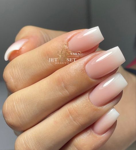 French Nail Fade, French Fade Square Nails, Wedding Nails French Tip Square, Pink Ombré French Nails, Frosted French Tip Nails, French Ombre Nails Square, Ombre Short Nails Acrylic, Short Classy Nails Acrylic Square, Classy Nails Square