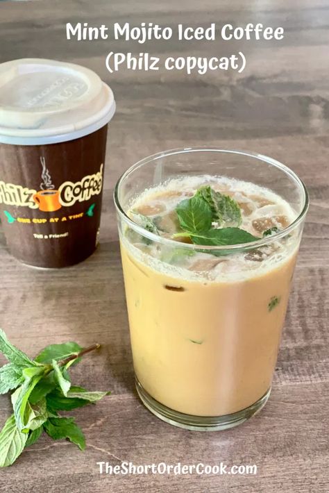 Philz Mint Mojito Recipe, Iced Coffee Recipes At Home, Iced Coffee Recipes, Mint Coffee, Vanilla Iced Coffee, Mint Drink, Best Iced Coffee, Mint Mocha, Philz Coffee