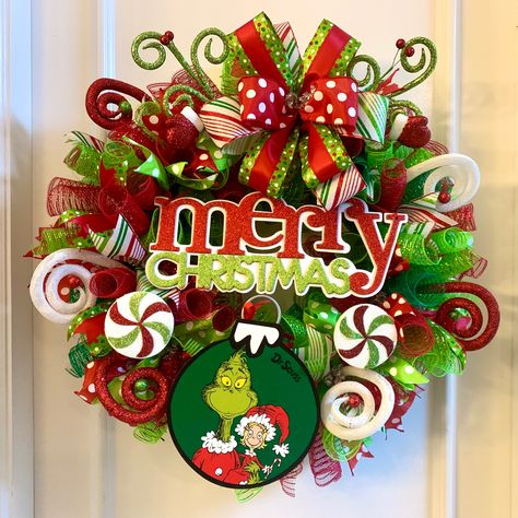 The Grinch Christmas Wreath, Diy Grinch Wreaths For Front Door, Grinch Diy Wreath, Grinch Reef Ideas, Grinch Wreath Ideas Diy, Grinch Reef, How To Make A Grinch Wreath, Grinch Deco Mesh Wreath, The Grinch Wreath