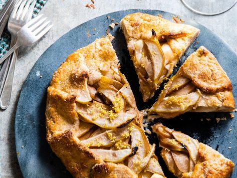 This Honey-Pear Sweet Cream Galette from Sarah Ann Hahn blends rice flours and arrowroot flour for the best-ever gluten-free crust. Pear Galette, Fun Thanksgiving Desserts, Arrowroot Flour, Gluten Free Crust, Galette Recipe, Flour Alternatives, Sarah Ann, Sweet Cream, Thanksgiving Desserts