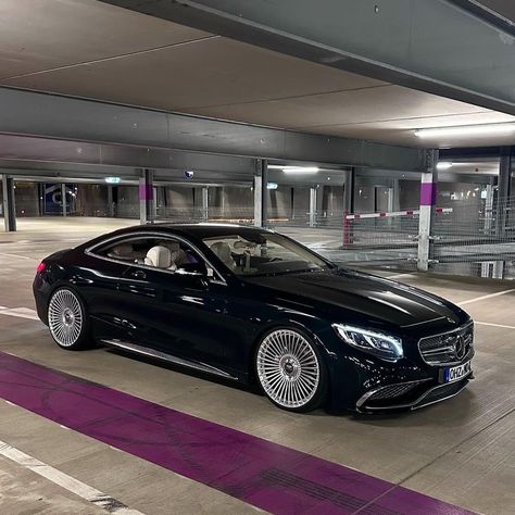 Mercedes Specialist | AMG Life | Clean S63 Coupé! 😍🔥 Credits 📸🏎: @bakerm3 _______________________________ #Mercedes #Mercedeslovers #Mercedesclub #amggang… | Instagram S63 Coupe, Mercedes Benz Sports Car, Mercedes S63, Tmax Yamaha, Nissan Z Cars, Luxury Appliances, Stance Cars, Nissan Z, Flying V