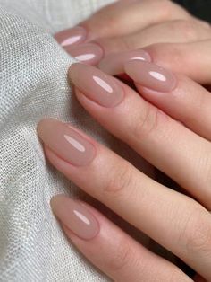 Almond Nails Beige Matte, Gel Nails Mid Length, Plain And Simple Nails, Japanese Nails Simple, Nail Plain Colors, Oval Nails Colors, Cute Plain Nail Ideas, Sheer Brown Nails, Light Beige Nails