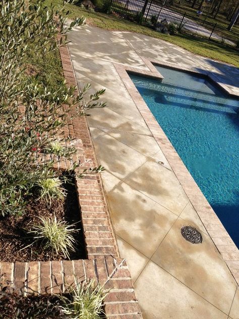 Acid Stained & Saw Cut Pattern for Pool Deck - Craftsman - Pool - Houston - by Allure Construction & Concrete | Houzz Cement Pool Deck Ideas, Brick And Concrete Pool Deck, Cement Around Pool, Brick Coping Around Pool, Brick Pool Deck, Pool Deck Ideas Inground, Pool Decking Concrete, Cement Pools, Small Pools Backyard