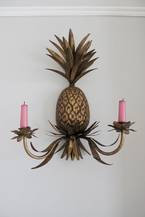 I've been a little bit in love with pineapple sconces since I saw this gorgeous shot of a bedroom on Little Green Notebook earlier this year. For months and months, I scoured eBay looking for something vintage with no luck. OK, it was more than a little bit in love.I was… Pineapple Decor, Pink Candles, Interior Trend, Somerset, Kids Crafts, Kitsch, Interior Inspiration, Home Deco, The Wall