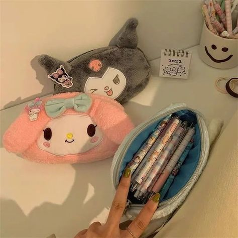 Sanrio Pencil Pouch | Large Capacity Pen Case | (Hello Kitty, My Melody, Kuromi, Cinnamoroll) https://kyoota.com/products/sanrio-pencil-pouch-large-capacity-pen-case-hello-kitty-my-melody-kuromi-cinnamoroll Kyoota #Hot Sanrio Pencil Case, Sanrio Pencil, Cinnamoroll Plush, Large Pencil Case, Cute Pencil Case, Kuromi Cinnamoroll, Plush Bags, Make Up Organiser, Pen Pouch