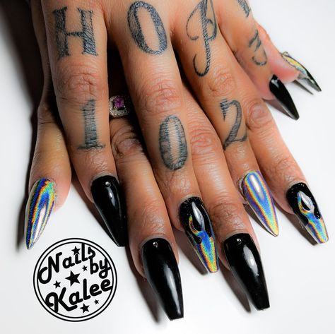 Black and holo flame nail art :) Black Chrome Flame Nails, Black And Holographic Nails, Chrome Flame Nails, Megan Nails, Black Flame Nails, Nail Inspired, Nails Holographic, Flame Nails, Flame Nail Art