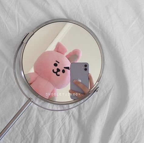 Bt21 Plushies Aesthetic, Gonna Be Okay, Army Room Decor, Army Room, Bts Merch, Be Okay, Jungkook Aesthetic, Kpop Merch, Cute Aesthetic