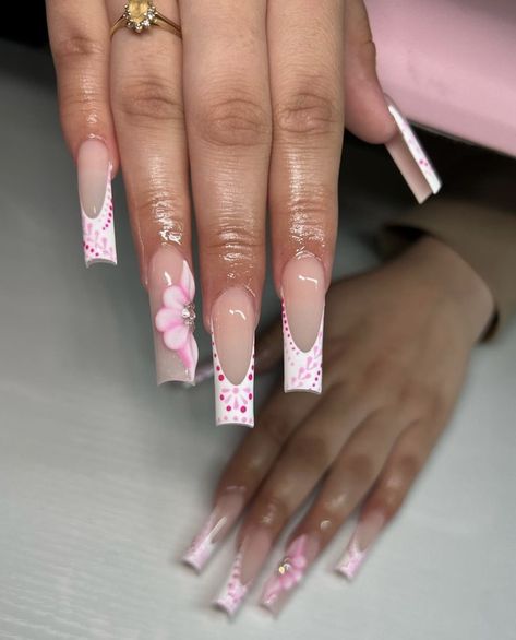 french nails pink white flowers design nails acrylic nails Pink Nails Mexican, Clase Azul Nails In Pink, Nails Rinstone Pink, Clase Azul Pink Nails, Frenchies With Design Nails, Nails Clase Azul, Frenchies With Flowers Nails, Clase Azul Nails French Pink, Pink Buchifresa Nails