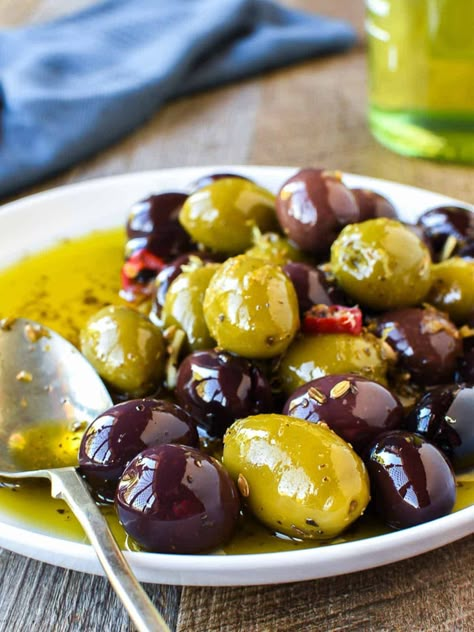 Spicy Marinated Olives, Spicy Marinated Olives Recipe, Spicy Olives, Warm Olives, Olive Salad Recipe, Roasted Olives, Olive Bar, Rosemary Recipes, Marinated Vegetables