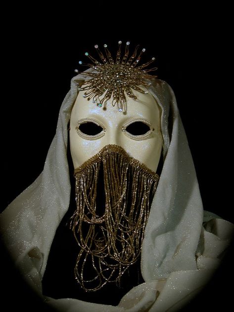 Golden Mask Aesthetic, Moon Mask Masquerade, Celestial Masquerade Mask, Moon Masquerade Mask, Masquerade Headpiece, Full Face Masquerade Mask, Moon Goddess Costume, Masquerade Mask Aesthetic, Medieval Mask