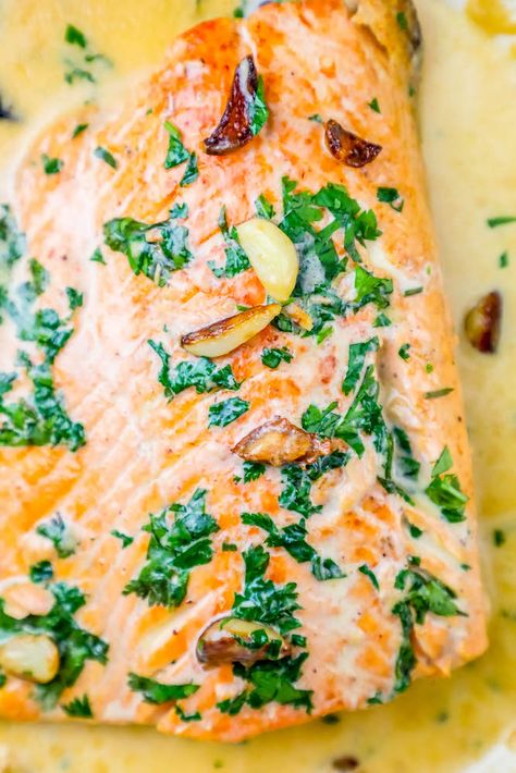 One Pot Irish Whiskey Glazed Salmon Recipe - Sweet Cs Designs Fried Cabbage With Sausage, Whiskey Glaze, Salmon Glaze Recipes, Cabbage And Sausage, Keto Diets, Best Pans, Cabbage And Bacon, Easy Salmon Recipes, Best Oven