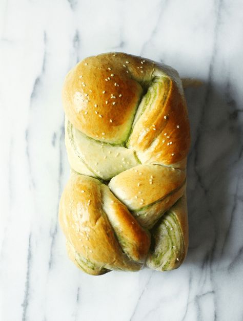 Matcha Bread Recipes, Matcha Baking Recipes, Matcha Milk Bread, Matcha Recipe Baking, Matcha Food, Matcha Bread, Bread Flour Recipe, Seoul Aesthetic, Matcha Baking