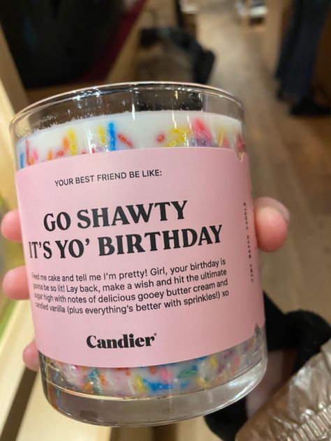 Candle Flavors, Baby Candle, Vanilla Birthday Cake, Candle Obsession, 3 Candles, Soap Craft, House Smell Good, Bath Body Works Candles, Funny Birthday Cakes