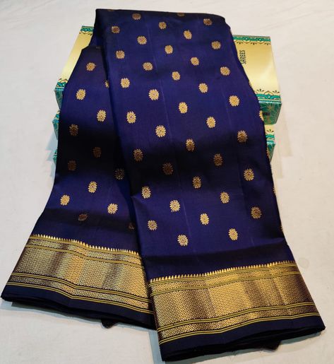 Fancy Sarees With Price, Bridal Sarees South Indian, New Saree Designs, New Saree Blouse Designs, Wedding Saree Collection, Modern Saree, Indian Silk Sarees, Saree Blouse Designs Latest, Satin Saree