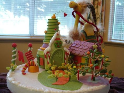 Gingerbread House Template, Gingerbread House Parties, Make A Gingerbread House, Grinch Christmas Party, Gingerbread House Designs, Whoville Christmas, All Things Gingerbread, Gingerbread Party, Grinch Party