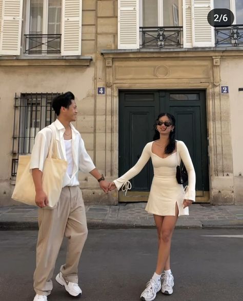 Old Money Aesthetic Outfit Couple, Couple Beige Outfits, Classy Couples Outfit, Europe Couple Outfits, Aesthetic Couple Fits, Couple Fits Summer, Matching Couple Summer Outfits, Couple Fit Check, Couple Matching Outfits Summer