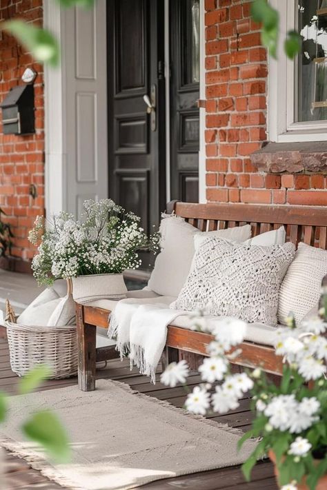 Red Brick House Front Porch Ideas for Cozy Charm Red Brick House Backyard, Brick House Curb Appeal, Red Brick House Front Porch, Brick House Front Porch Ideas, Brick Front Porch, Red Brick House Exterior, Brick Porch, House Front Porch, House Backyard