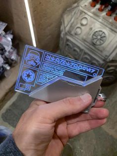 PHOTOS: Every Merchandise Item (with Prices) From Dok-Ondar's Den of Antiquities at Star Wars: Galaxy’s Edge - WDW News Today Cyberpunk Items, Futuristic Items, Star Wars Ideas, Gadget Tecnologici, Futuristic Tech, Merchandise Ideas, Star Wars Items, Galaxy's Edge, Cyberpunk Aesthetic