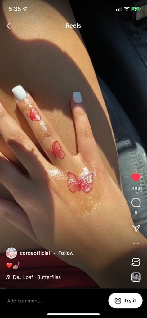 Small Image Tattoos, Two Inch Tattoo, Hand Tattoos On Women, Small Hand Tats For Women, Elegant Tattoo Ideas For Women, Hand Tattoos For Women Red, Red Skeleton Hand Tattoo, Red Tattoos On Brown Skin, Lil Tattoos Ideas Simple