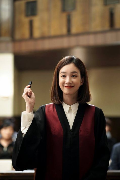 Aesthetic Lawyer Wallpaper, Jung Ryeo Won, Best Wattpad Books, Career Lifestyle, Law School Inspiration, Movies To Watch Teenagers, Independent Girls, Lawyer Fashion, Lawyer Outfit