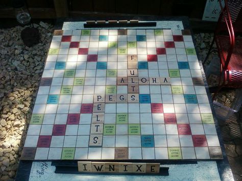 I fell in love with an outdoor scrabble board that I saw on Pinterest… Outdoor Scrabble, Diy Backyard Movie, Giant Outdoor Games, Diy Scrabble, Diy Yard Games, Chalk Paint Makeover, Scrabble Board, Kids Camping, Game Tables