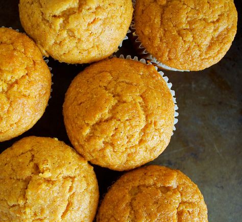 Sweet Potato Cornbread Muffins - The Hungry Lyoness Sweet Potato Corn Muffins, Sweet Potato Cornbread Muffins, Recipes Sweet Potato, Sweet Potato Muffin Recipe, Clean Lunch, Bourbon Sweet Potatoes, Cornbread Muffins Recipe, Sweet Potato Cornbread, Cornmeal Muffins