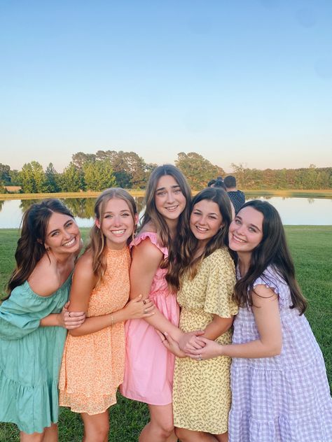 Colorful Group Outfits, Friends Photoshoot Outfits, Floral Dress Group Photoshoot, Pastel Group Outfits, Pastel Color Photoshoot, Spring Group Photoshoot, Pastel Bachelorette Outfits, Roommate Photoshoot, Haunting Adaline