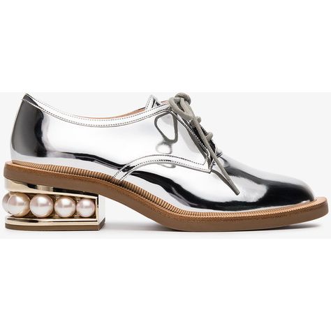 Nicholas Kirkwood Casati Pearl 35 Derby shoes ($840) ❤ liked on Polyvore featuring shoes, oxfords, lace up shoes, silver metallic oxfords, brown oxfords, lace up block heel shoes and laced up shoes Silver Oxford Shoes, Silver Mules, Shoes Beaded, Silver Oxfords, Nicholas Kirkwood Shoes, Metallic Loafers, Oxford Shoes Outfit, Shoes Oxford, Beaded Shoes