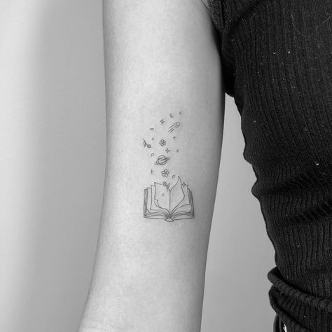 Hailey Blossom Tattoo studio on Instagram: “By @millie.ink Lic no. 4472752 #brisbane#ink#tattoo#finelinetattoo#fineline#haileyblossom#brisbanetattoo#tattooartist#book#booktattoo” Tiny Book Lover Tattoo, Minimal Book Tattoo Ideas, Books And Music Tattoo, Small Tattoos For Readers, Colorful Book Tattoos, Fine Line Tattoo Book Lover, Fineline Book Tattoo, Little Book Tattoo, Mini Book Tattoos