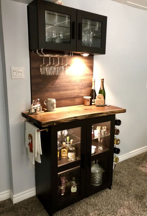 Diy Bar Cabinet, Home Bar Cabinet, Coffee Bar Station, Coffee Bar Ideas, Home Bar Rooms, Diy Home Bar, Furniture Repurpose, Popular Diy, Home Coffee Bar